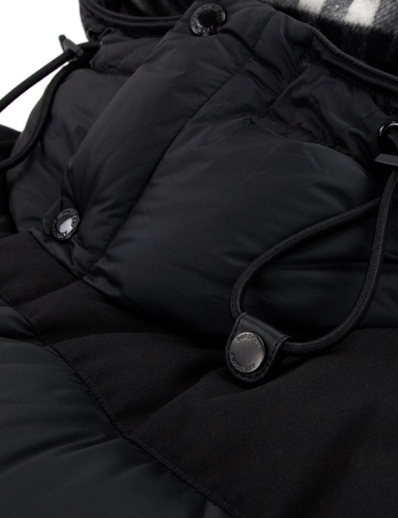 Burberry puffer 🥶 (3).jpg__PID:e7a1cd5d-66b6-4c1c-b745-259f52efedfa